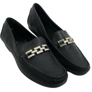 Talbots Flats Black Leather Comfort Loafer Silver Chain 7 AA  Narrow Shoe Brazil